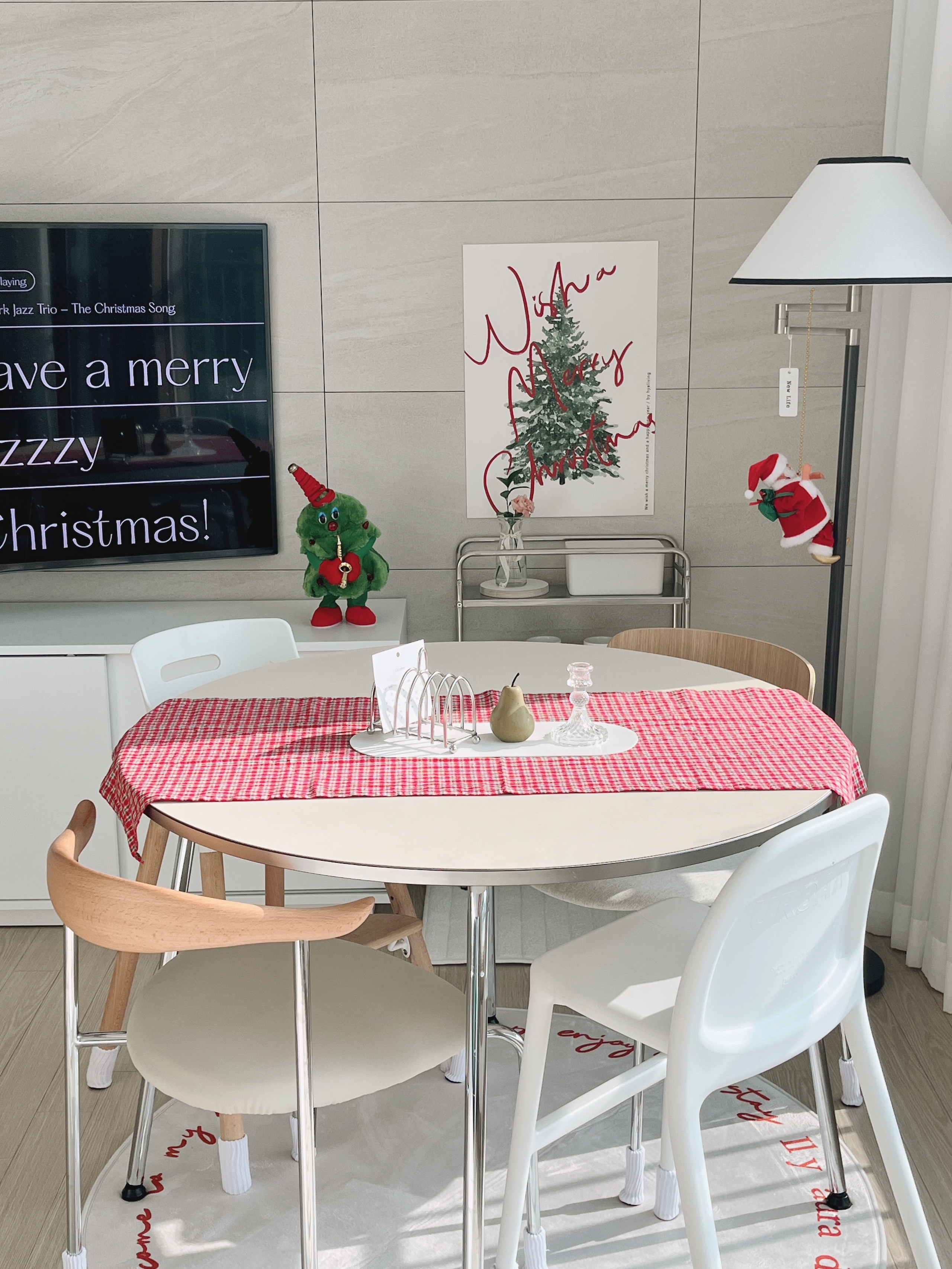 WOODTHEORY NEWTRO Cow チェア［4色］ | ダイニングチェア | Ohouse