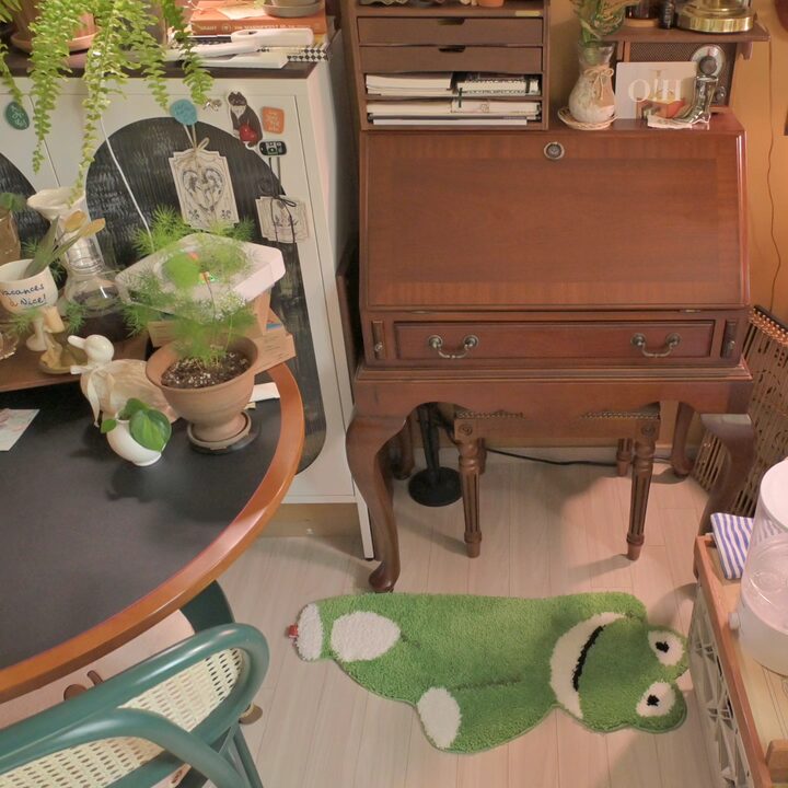 short form carousel card thumbnail