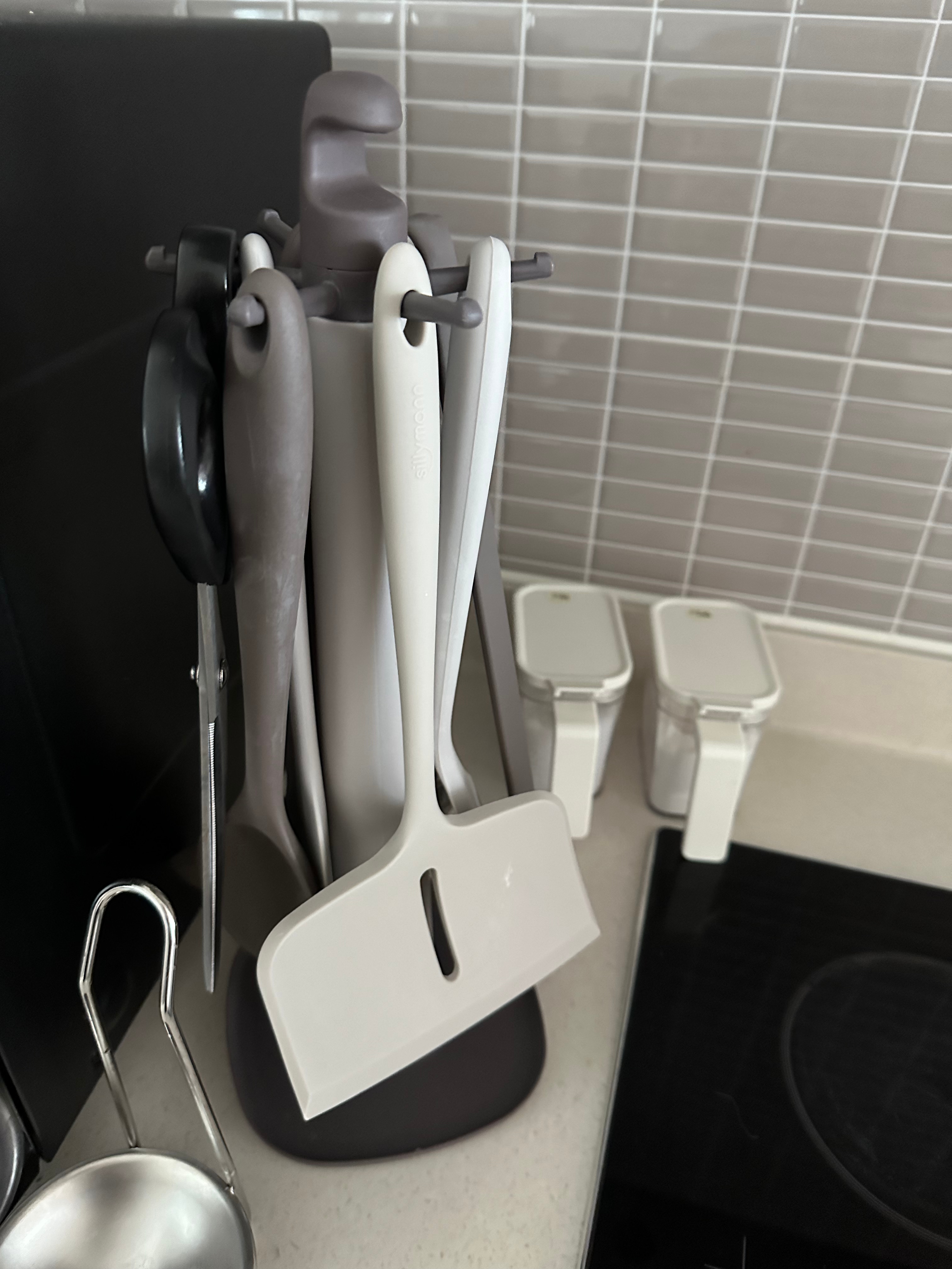 Simple Wide Silicone Spatula user photo