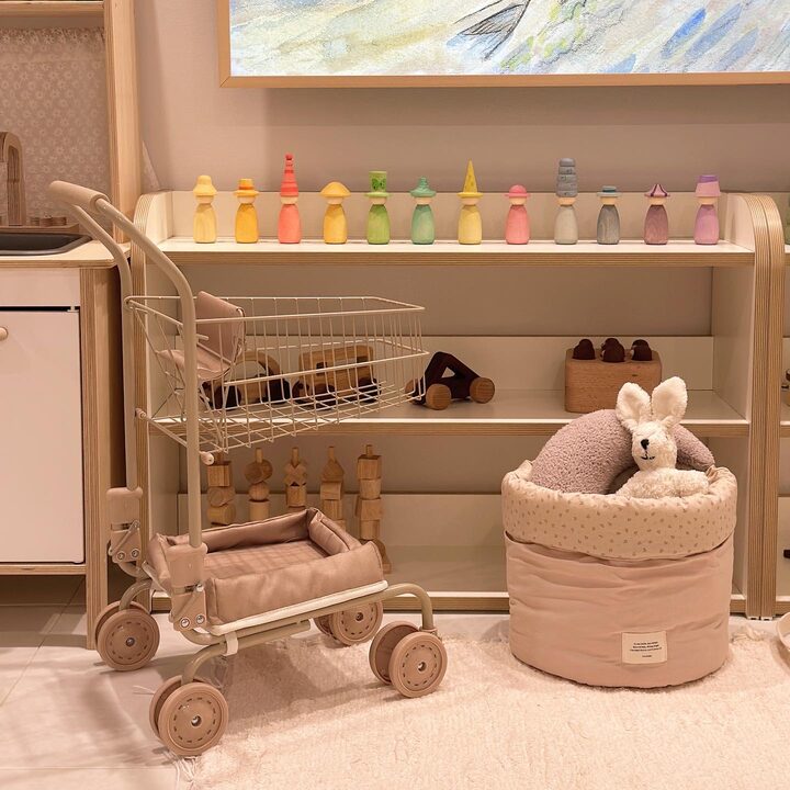 short form carousel card thumbnail