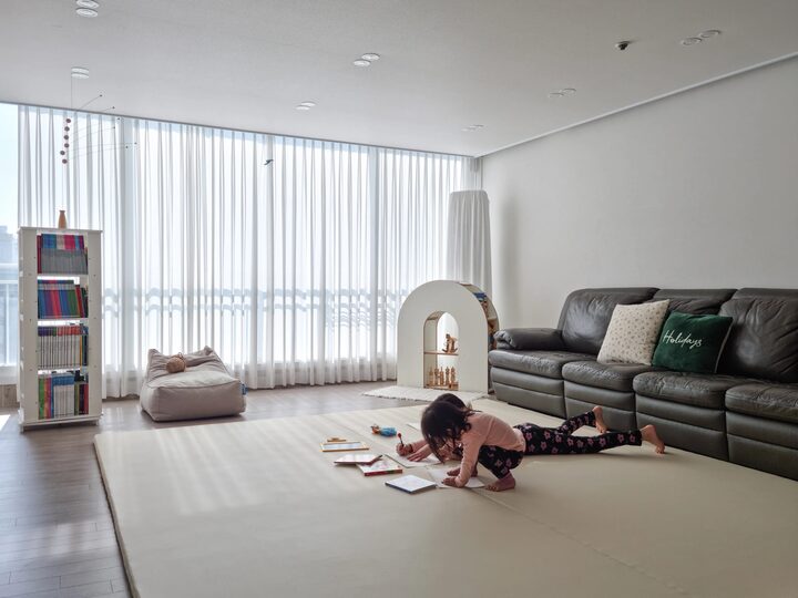 short form carousel card thumbnail