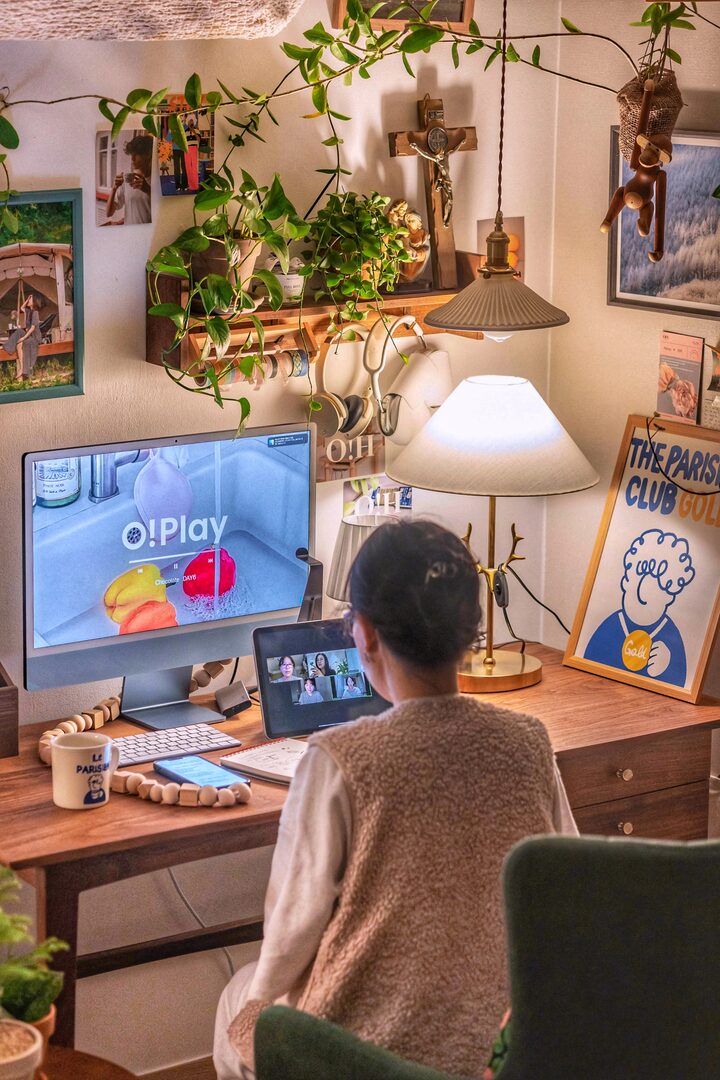 short form carousel card thumbnail