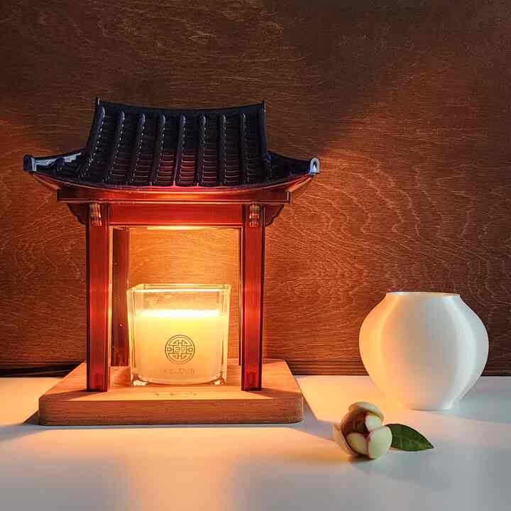 韓屋で感じられる静けさと快適さ、
休息感を続ける日常の癒し

韓屋のような高品位で癒される
貴重な人のための特別な贈り物になる韓国の美を盛り込んだホロン角

＃ホロン角＃年末プレゼント＃クリスマスプレゼント
＃キャンドルウォーマー＃韓屋キャンドルウォーマー＃外国人ギフト＃貴賓ギフト＃vipギフト 
