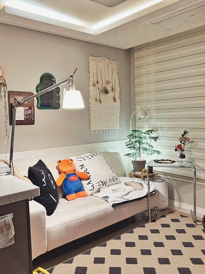 short form carousel card thumbnail