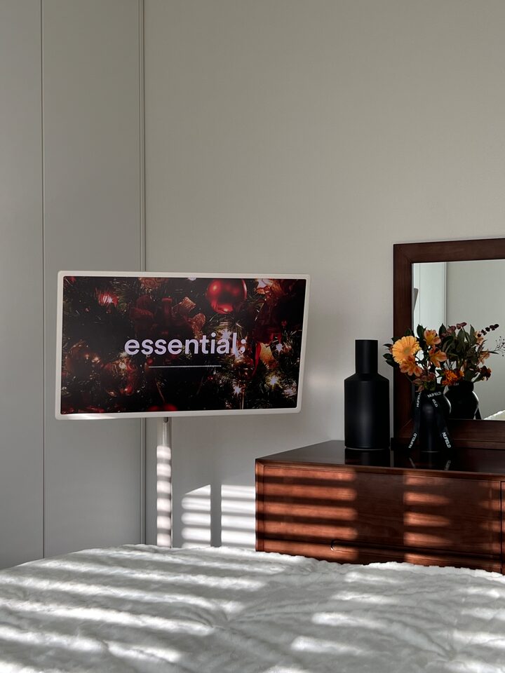 short form carousel card thumbnail