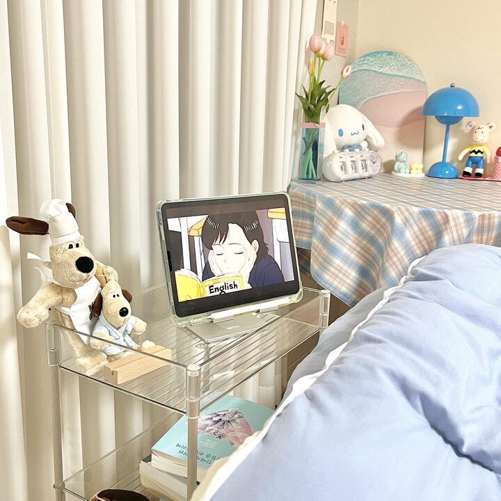 short form carousel card thumbnail