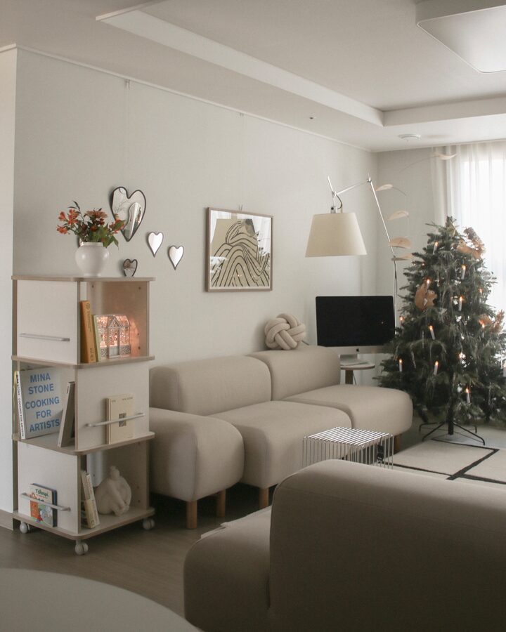 short form carousel card thumbnail