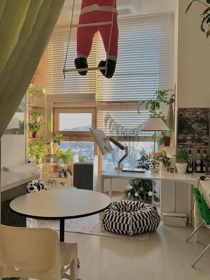 久しぶりに朝早く💛

＃オーハウスシーズン9＃2階のインテリア＃セルフインテリア＃猫家事家屋