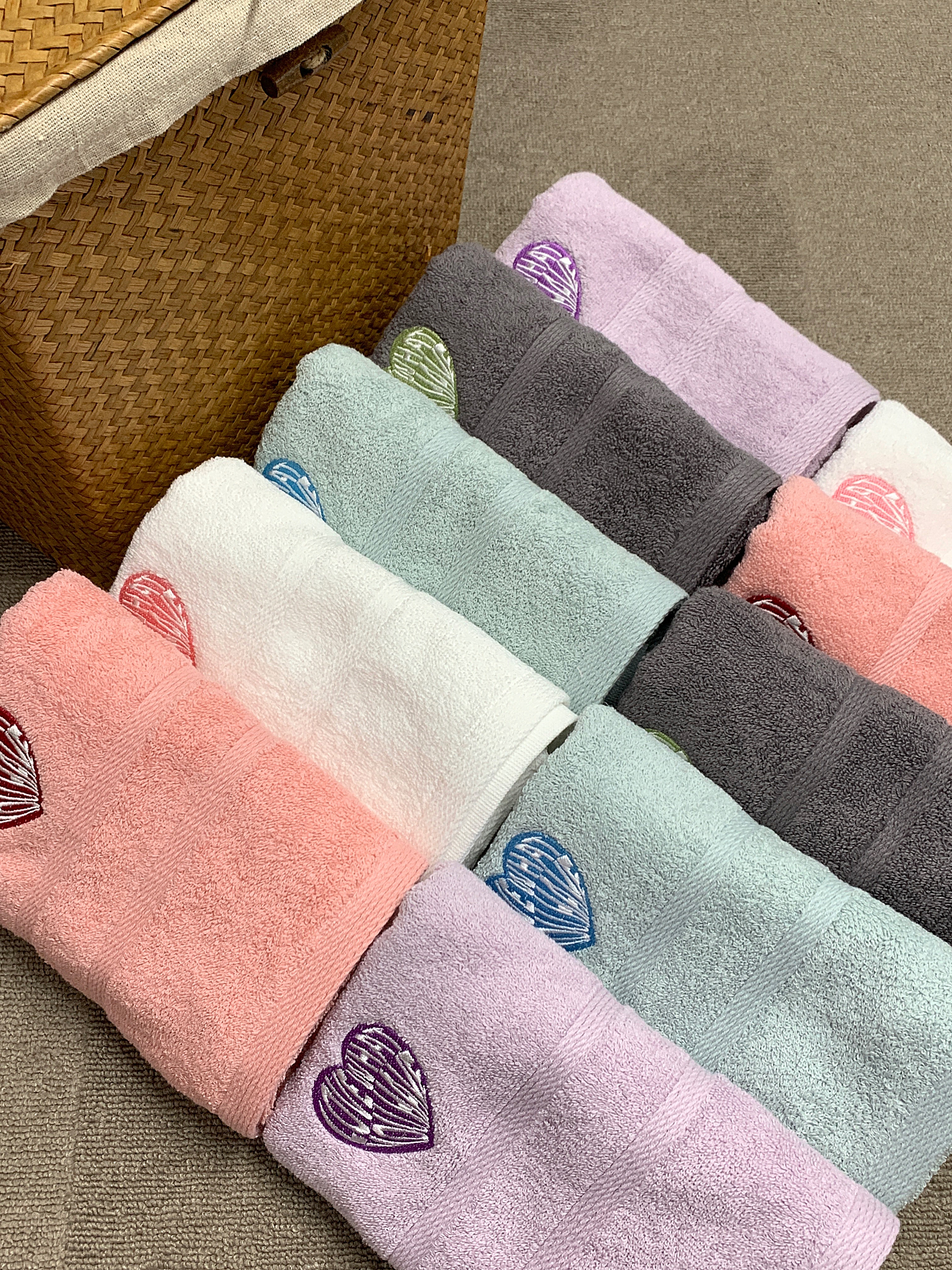 Heart Embroidery Kitsch Towel Set (10-Pack) user photo