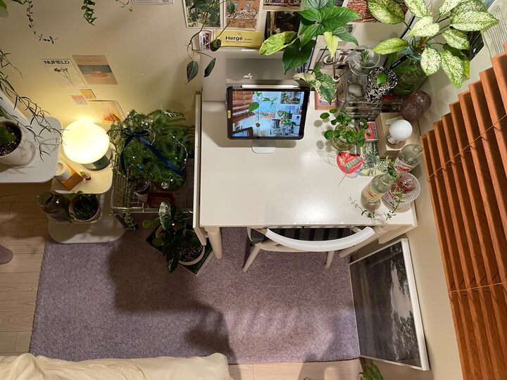 short form carousel card thumbnail