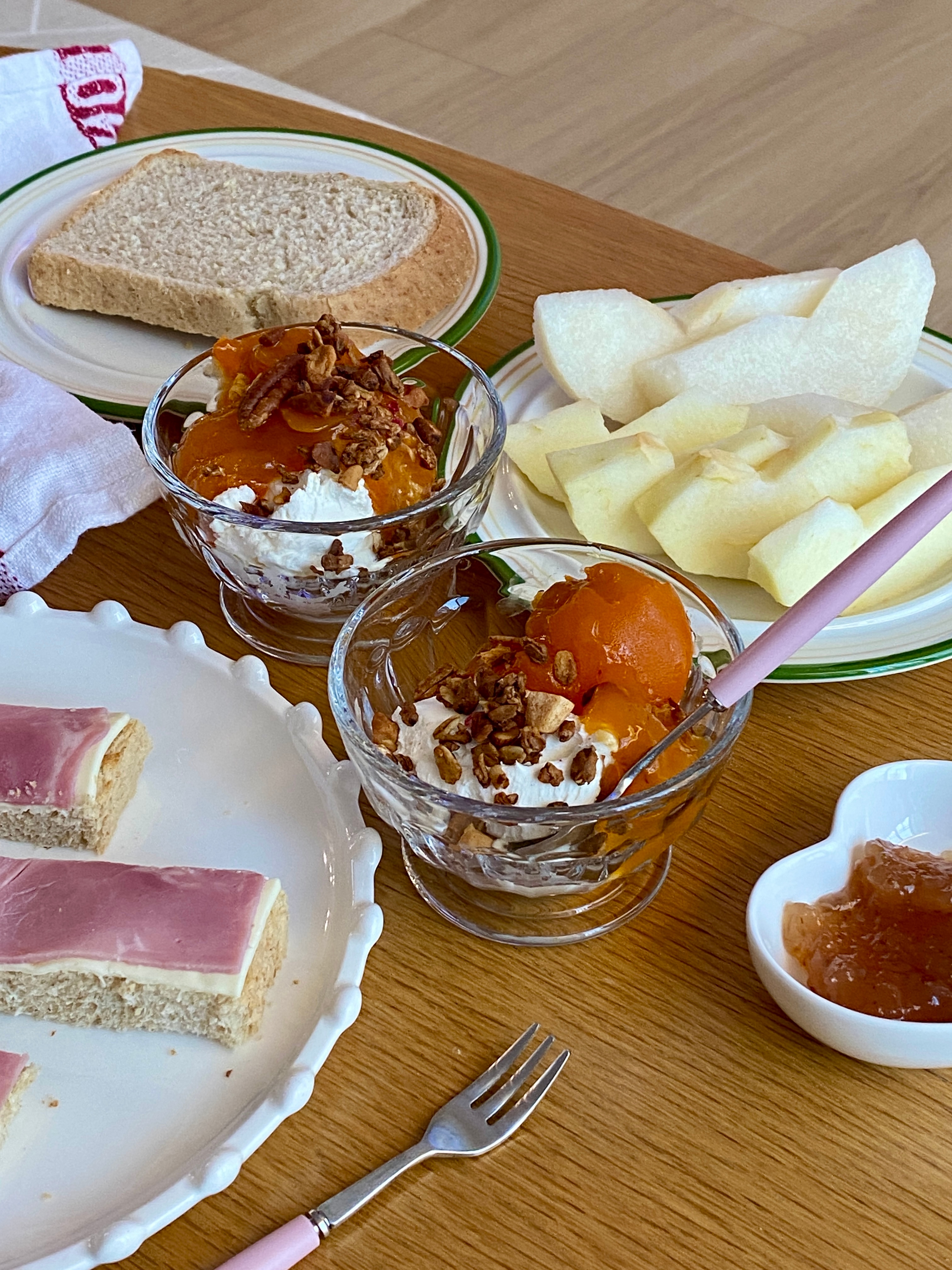 Syracuse Maple Plate and Bowl Set for 2 (15 Piece) user photo