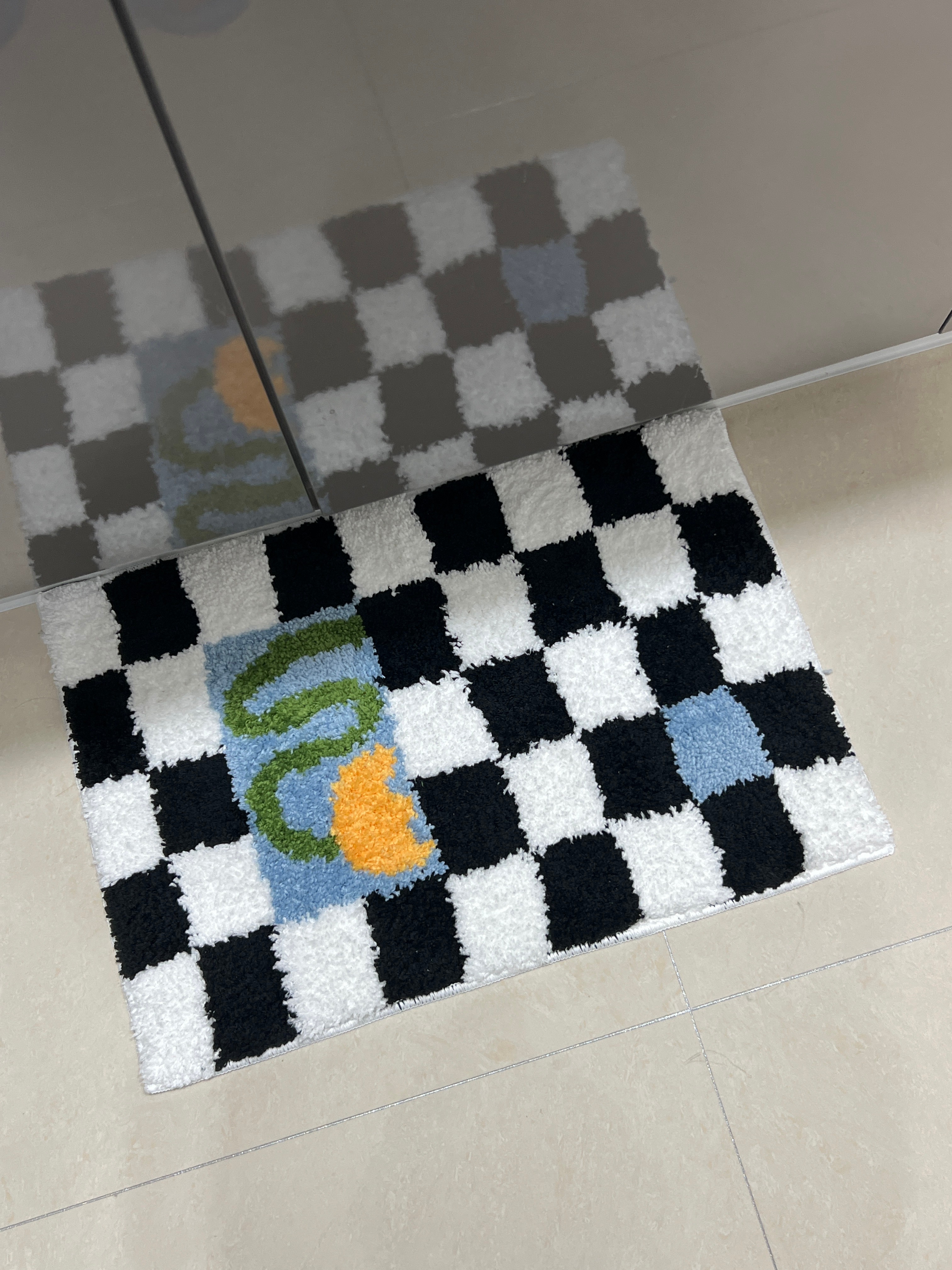 Checker Bloom Accent Rug user photo
