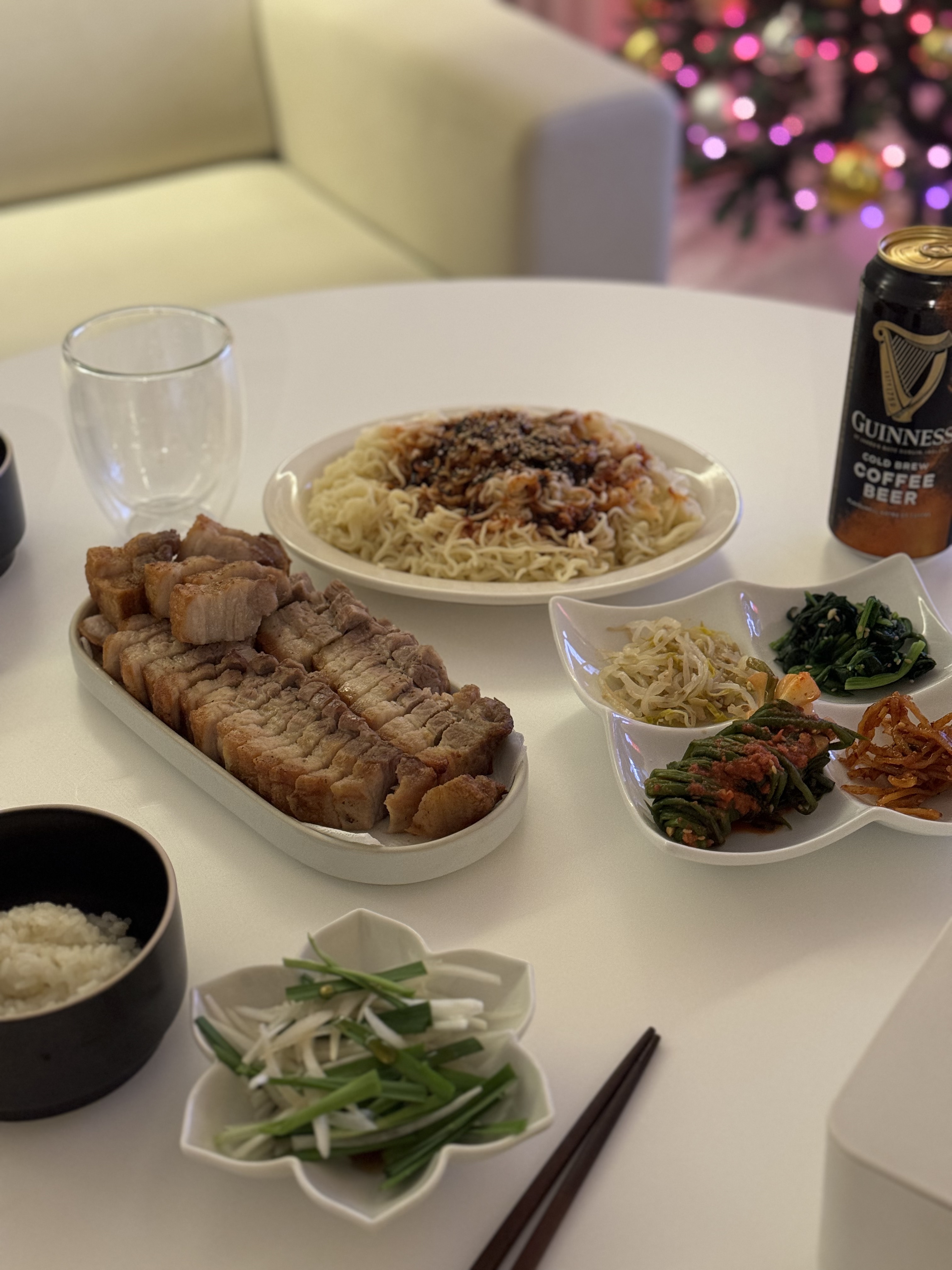 Olhum Korean Dinnerware Set for 2 (13-Piece) user photo