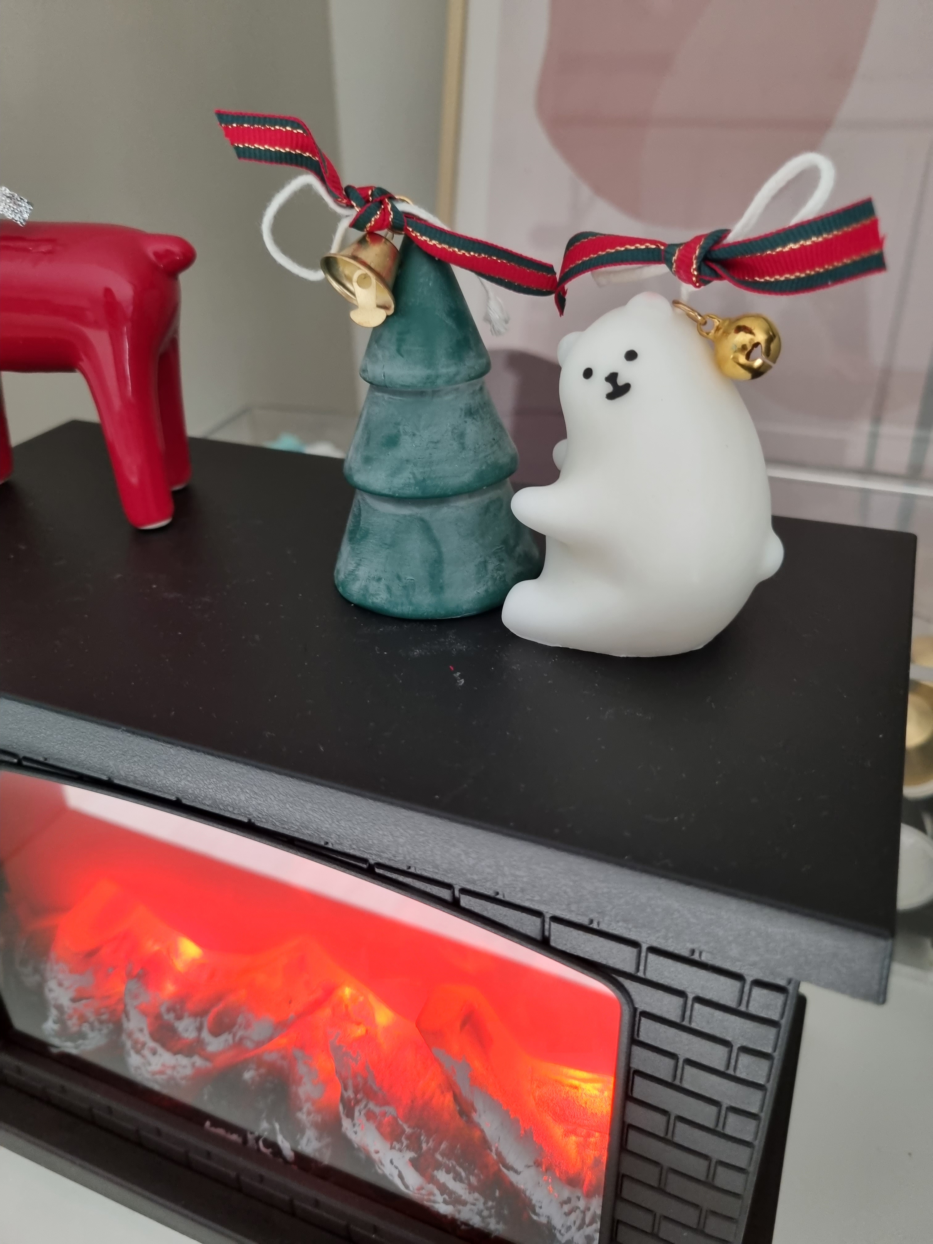 Christmas Bear & Tree Candle Set user photo