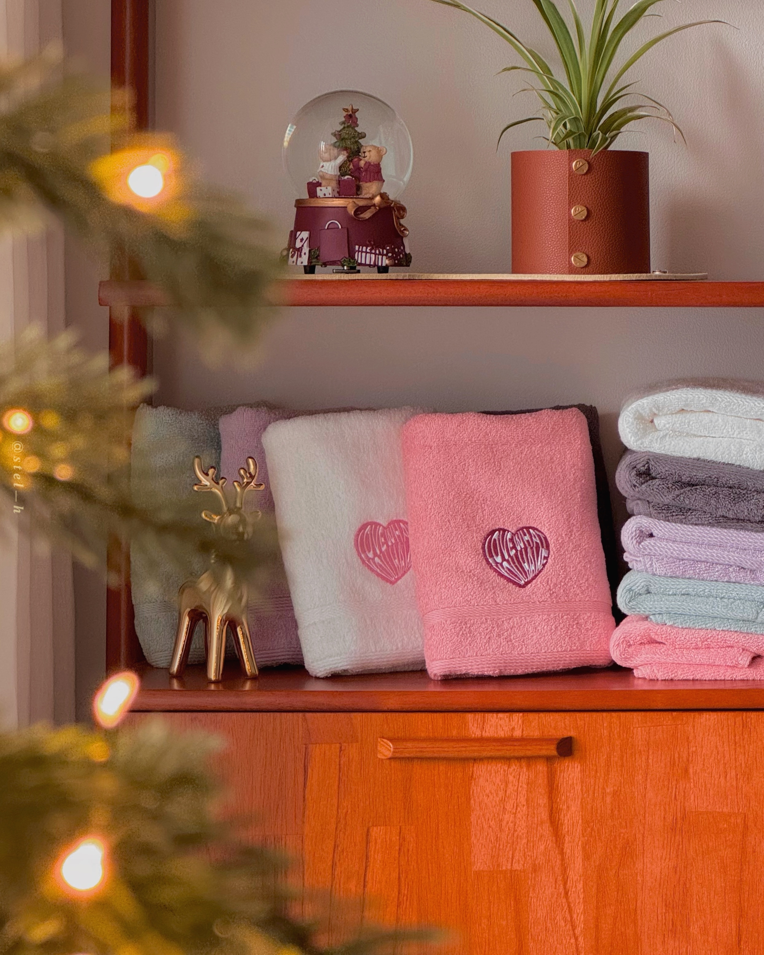Heart Embroidery Kitsch Towel Set (10-Pack) user photo