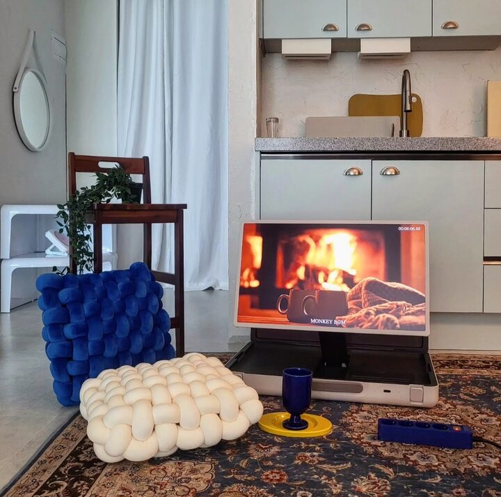 short form carousel card thumbnail