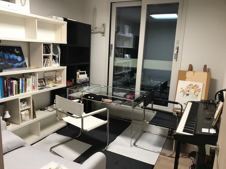 short form carousel card thumbnail