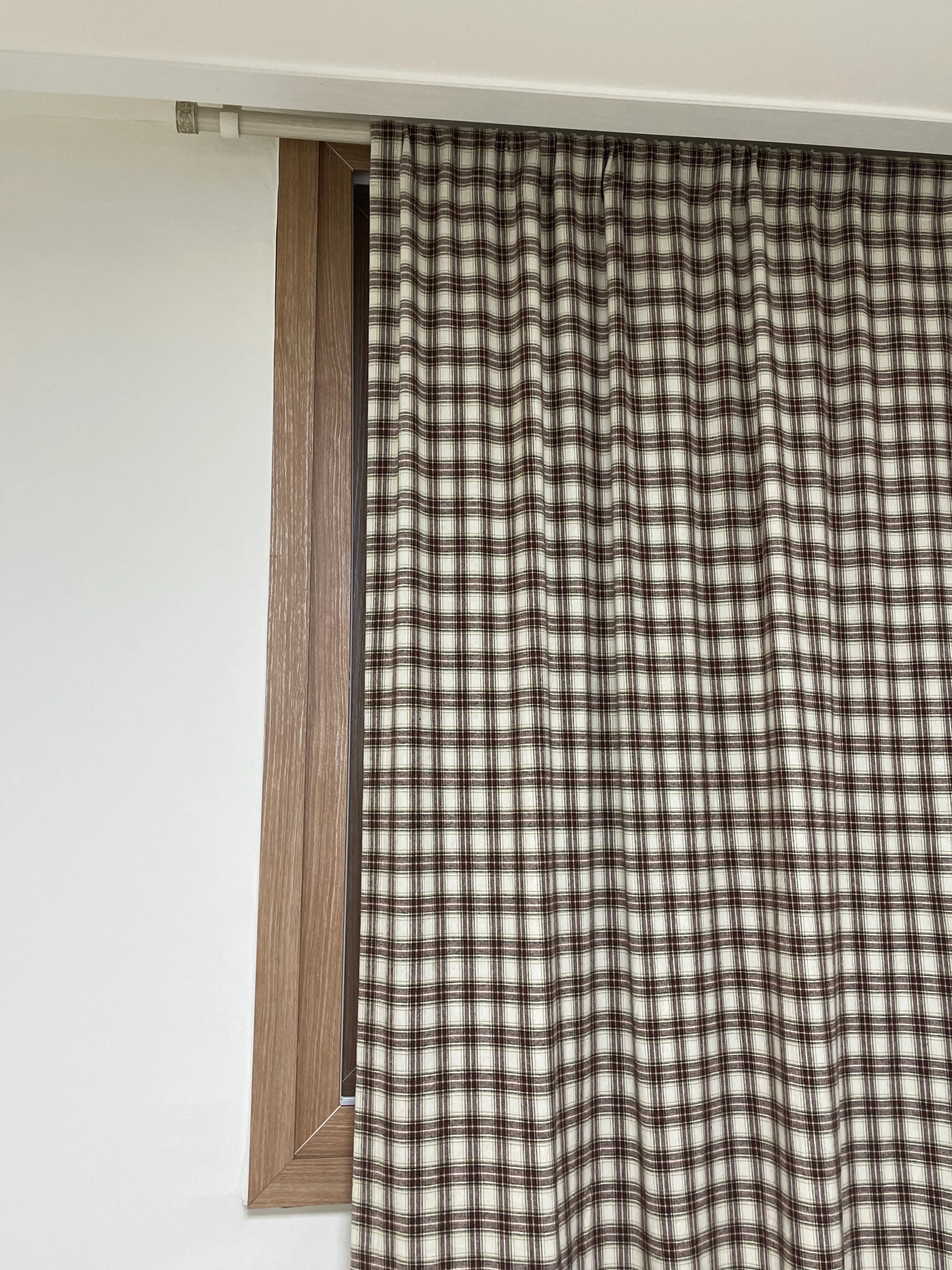 Cozy Brown Plaid Curtain user photo