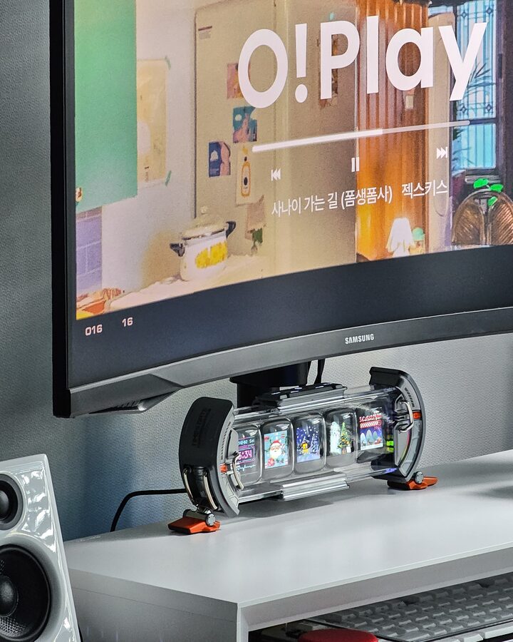 short form carousel card thumbnail