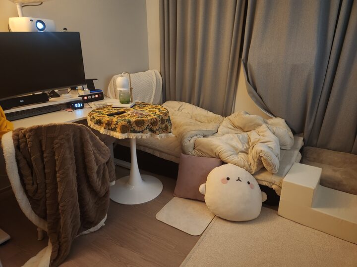 short form carousel card thumbnail