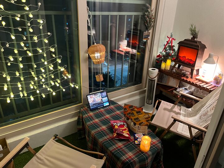 short form carousel card thumbnail