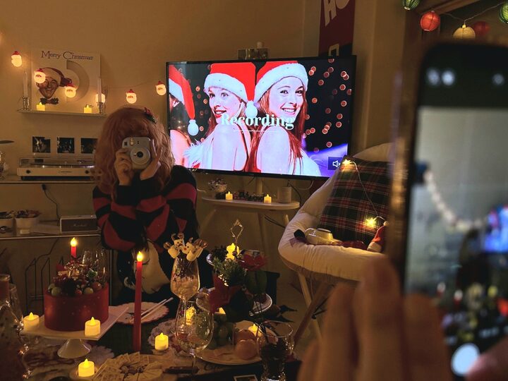 short form carousel card thumbnail