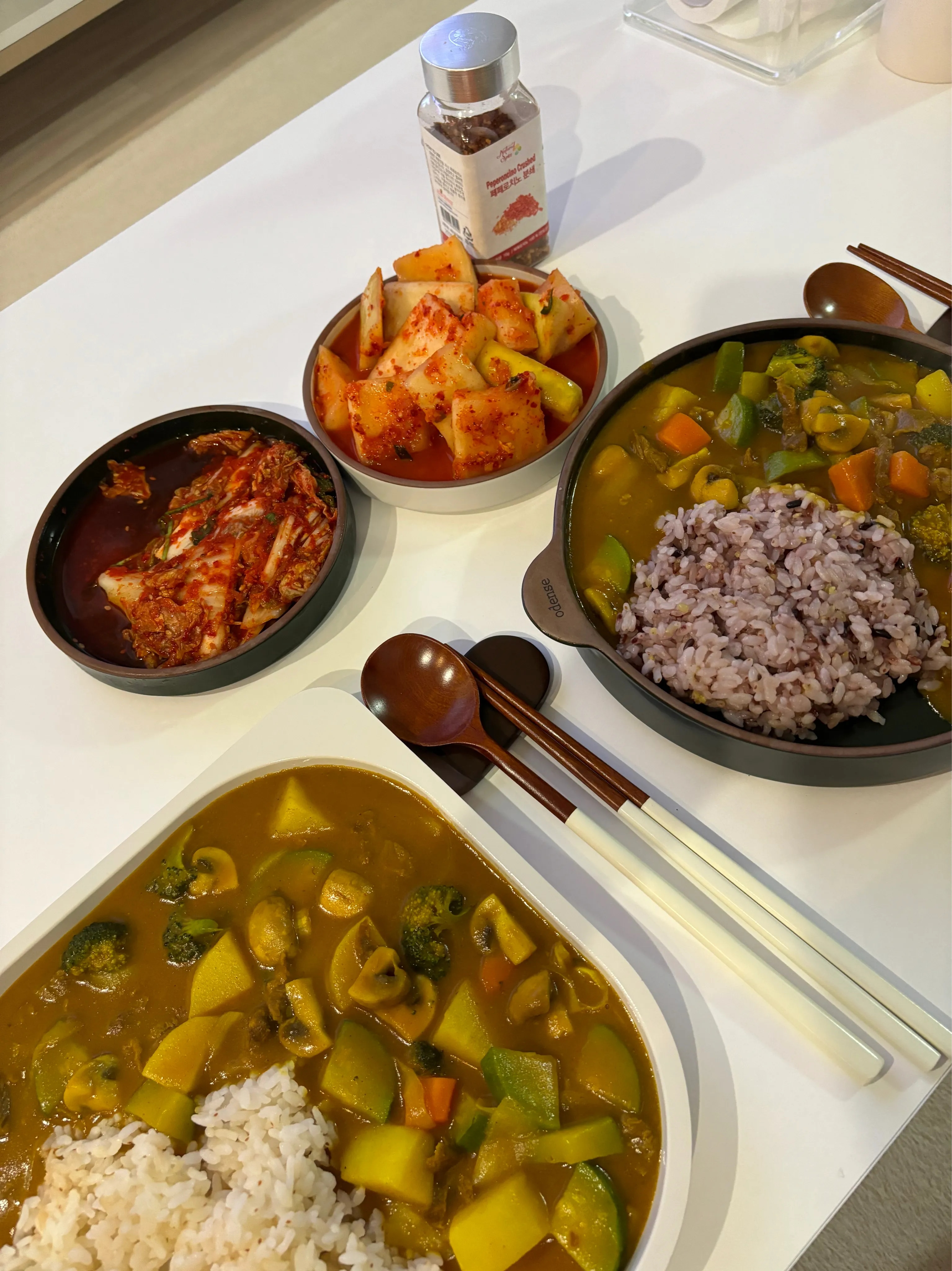 Dual-Tone Chopsticks & Spoon Set user photo