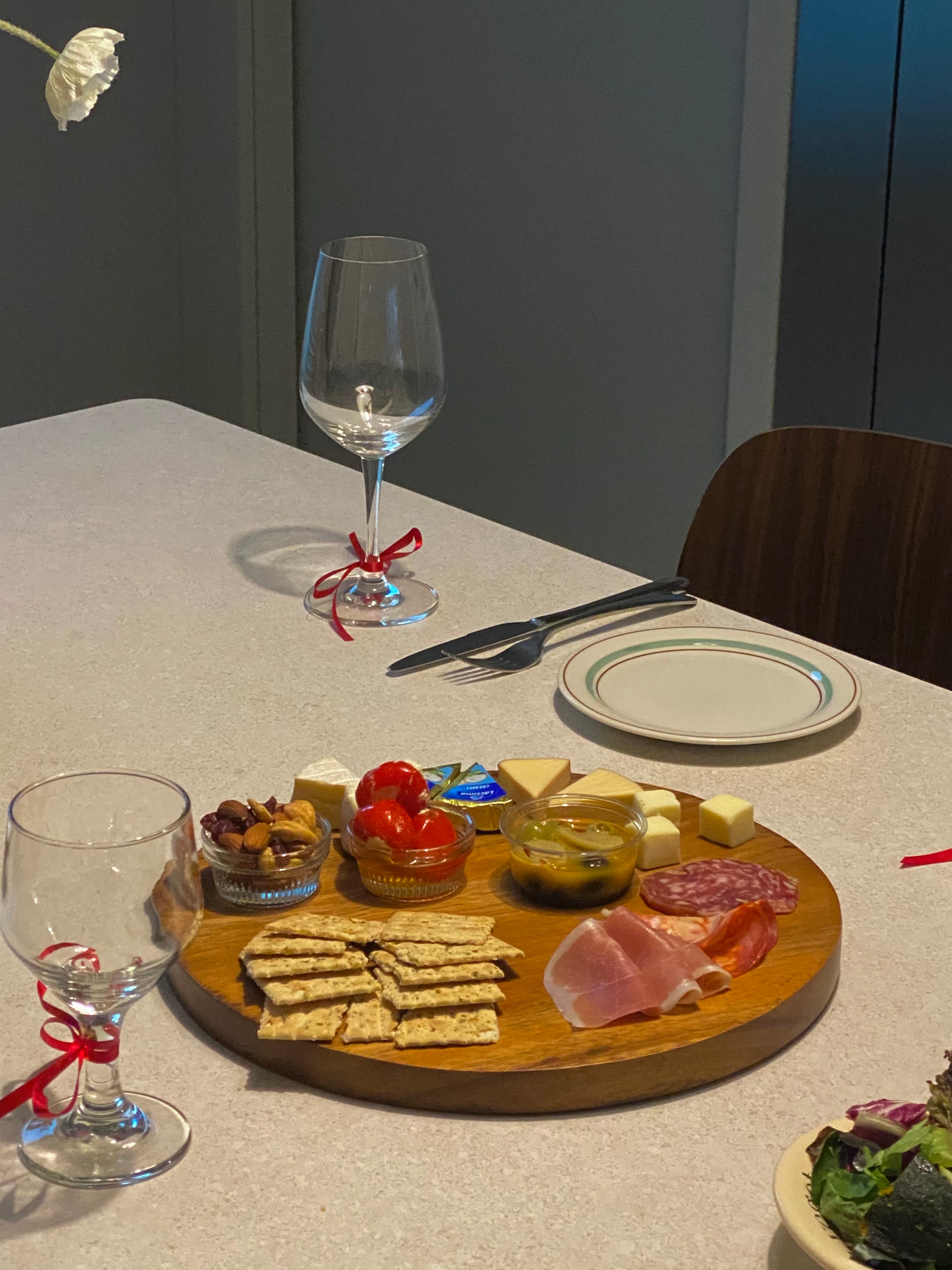 Round Wood Serving Board XL user photo