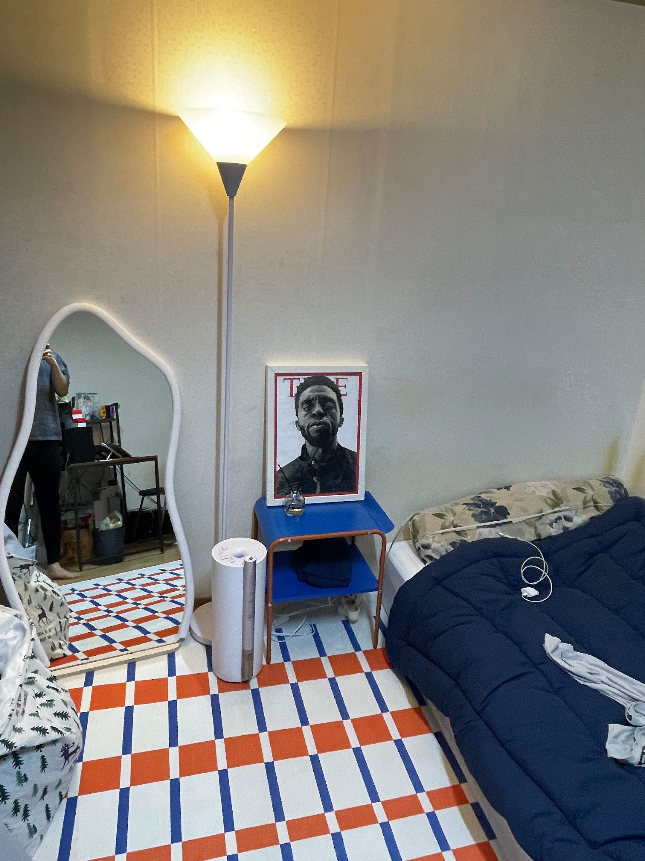 BANACO PENTA サイドテーブル ブルー スチール 奥行き 33cm 幅 45cm 高