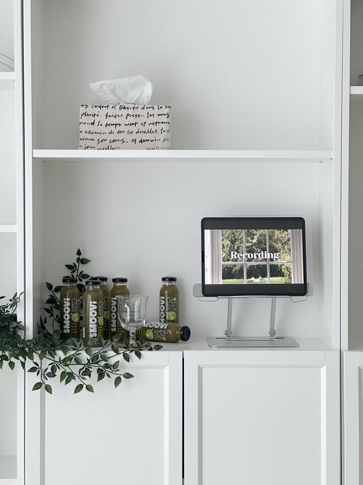 short form carousel card thumbnail