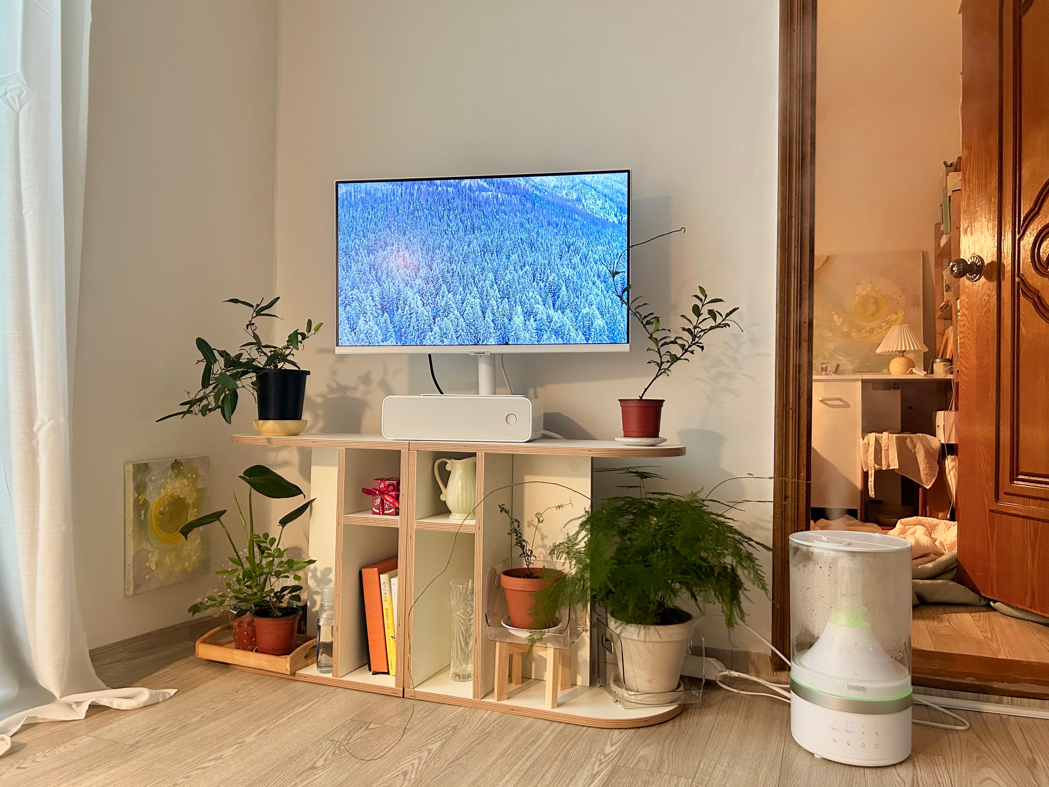 Round Shelf Side Table user photo