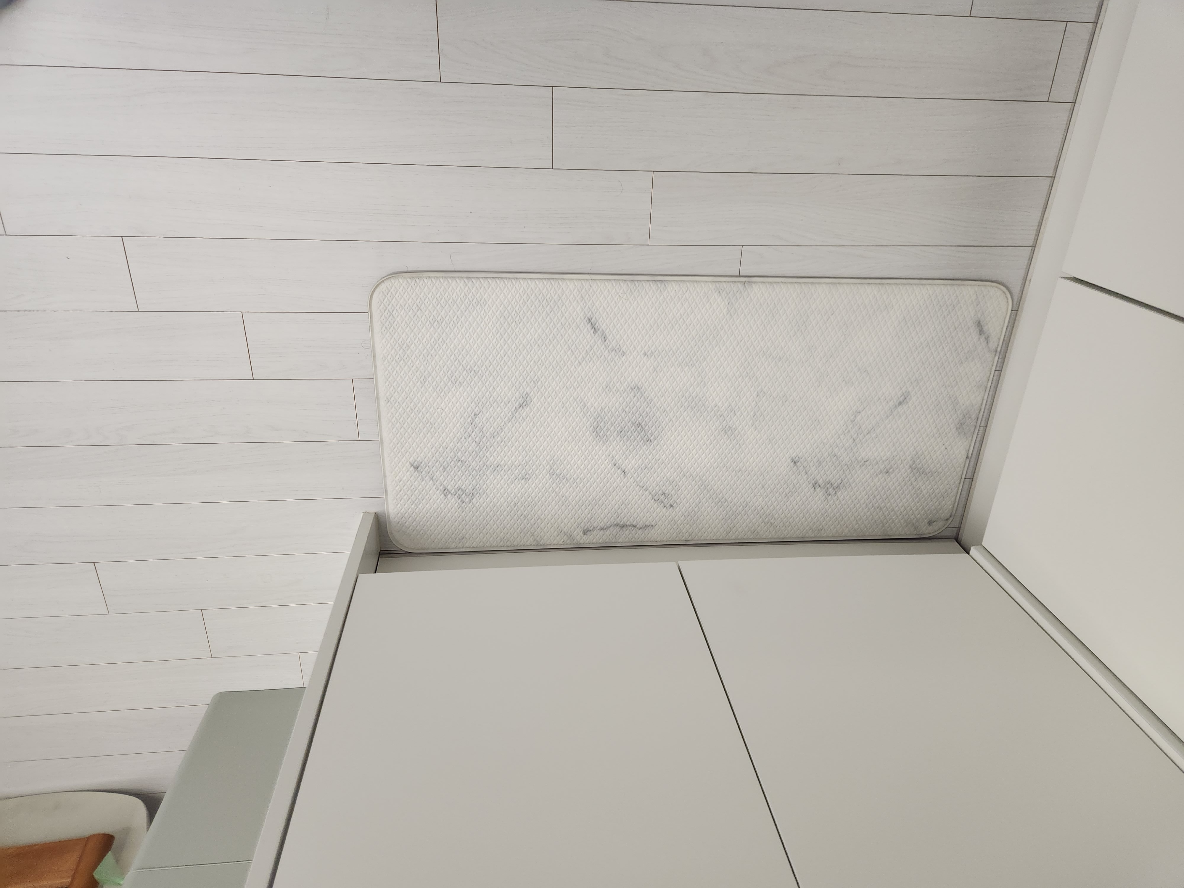 Reversible Marble PVC Kitchen Mat user photo
