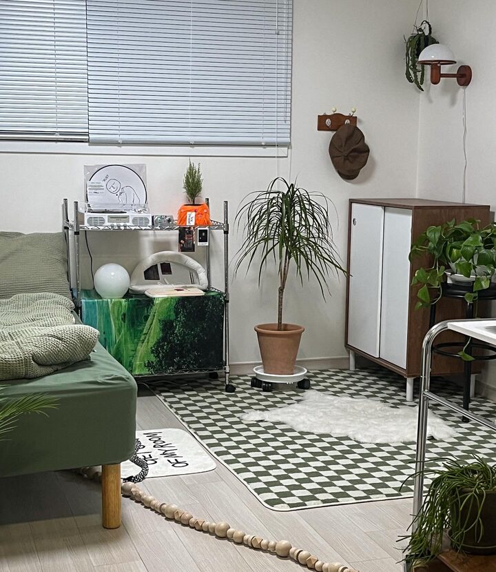 short form carousel card thumbnail