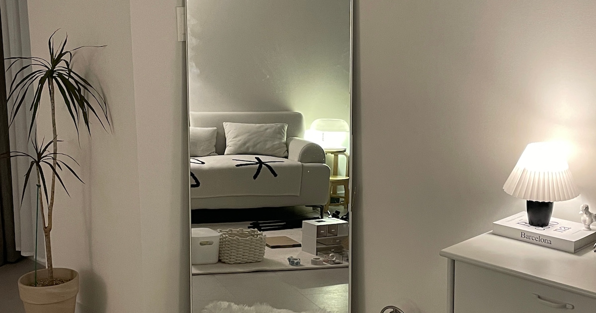 List. Mirror Smart Mirror Ideas for Living Rooms