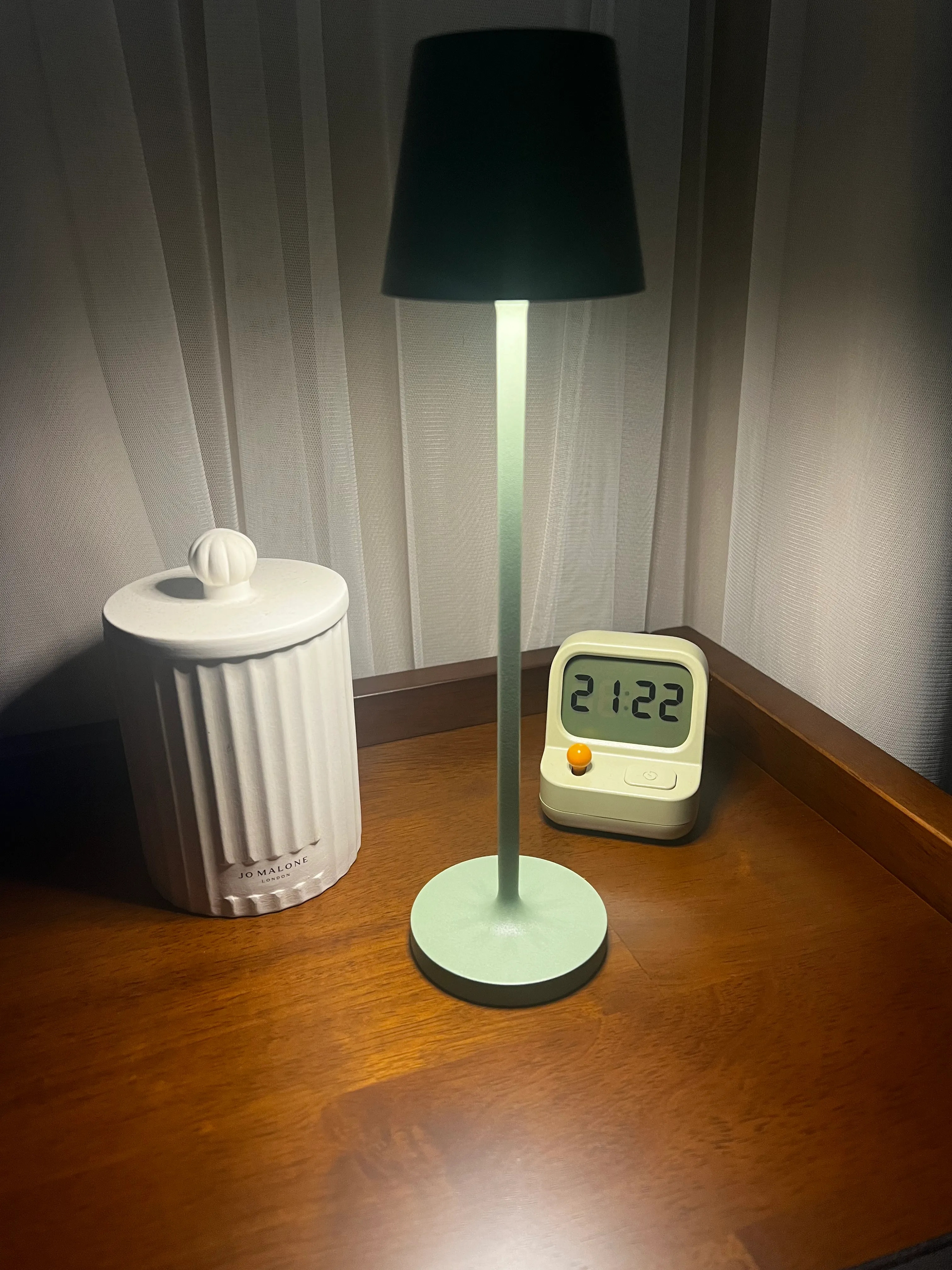 White LED Rechargeable Table Lamp user photo