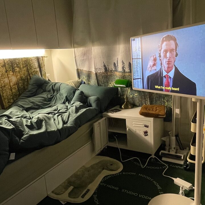 short form carousel card thumbnail