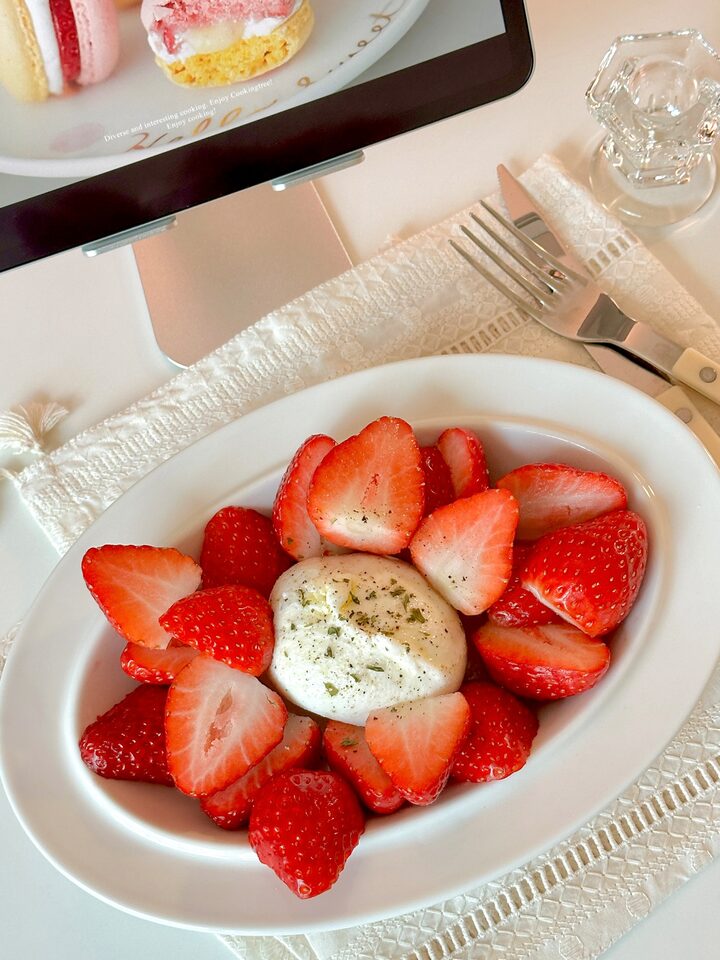 short form carousel card thumbnail