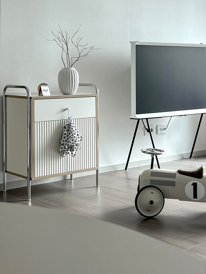 short form carousel card thumbnail