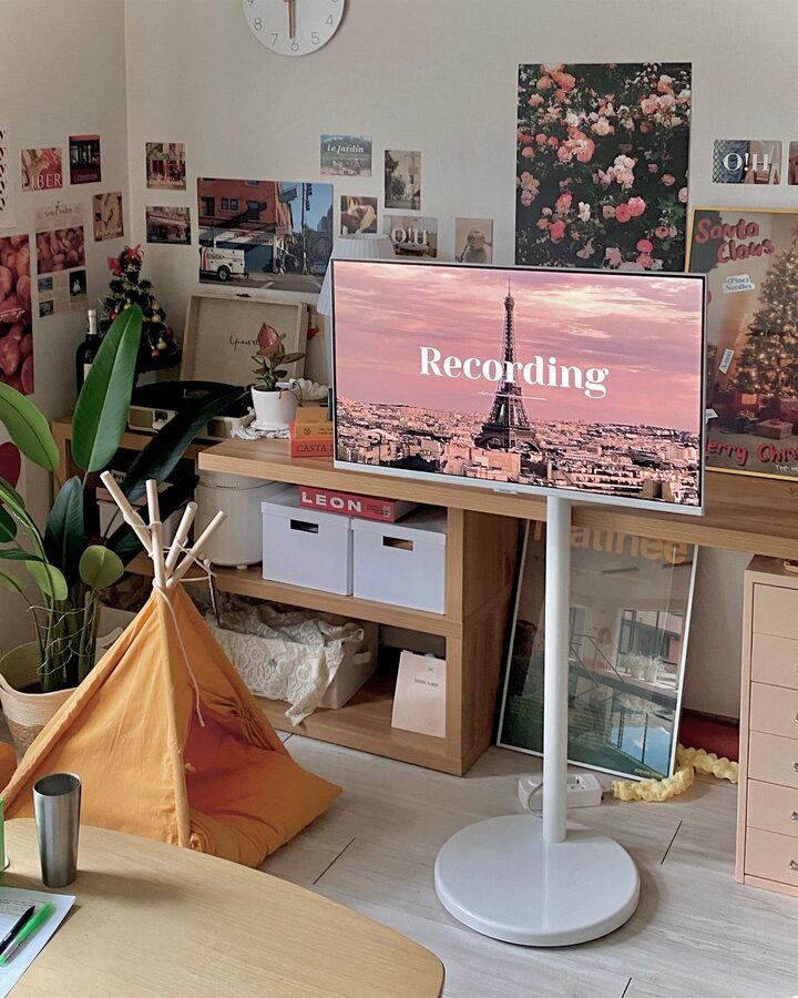 short form carousel card thumbnail