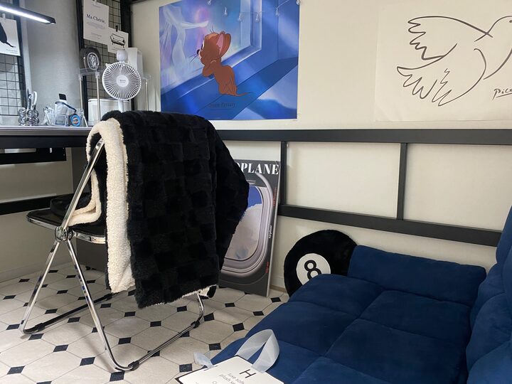 short form carousel card thumbnail