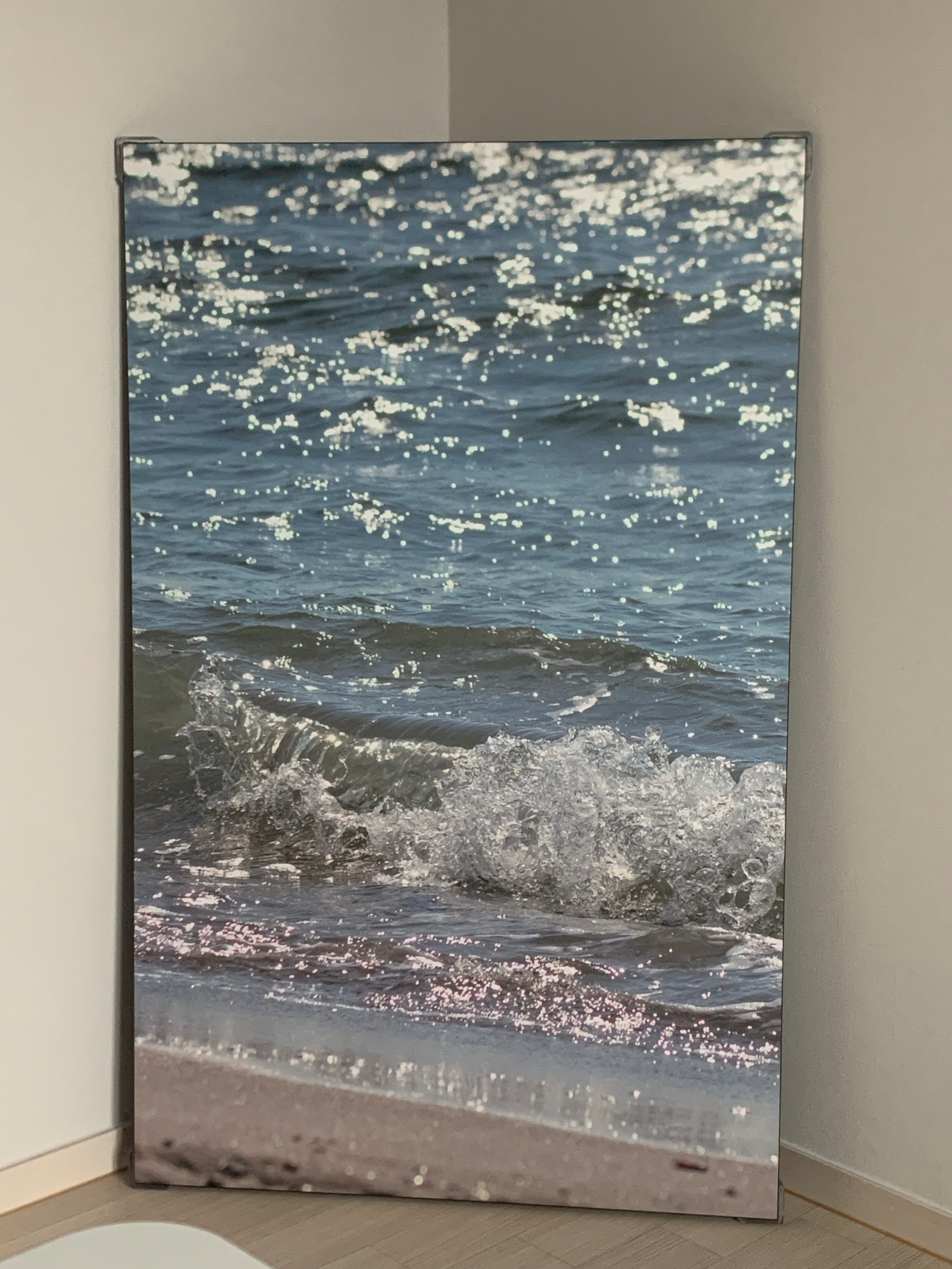 Ocean Wave Foldable Floor Coffee Table user photo