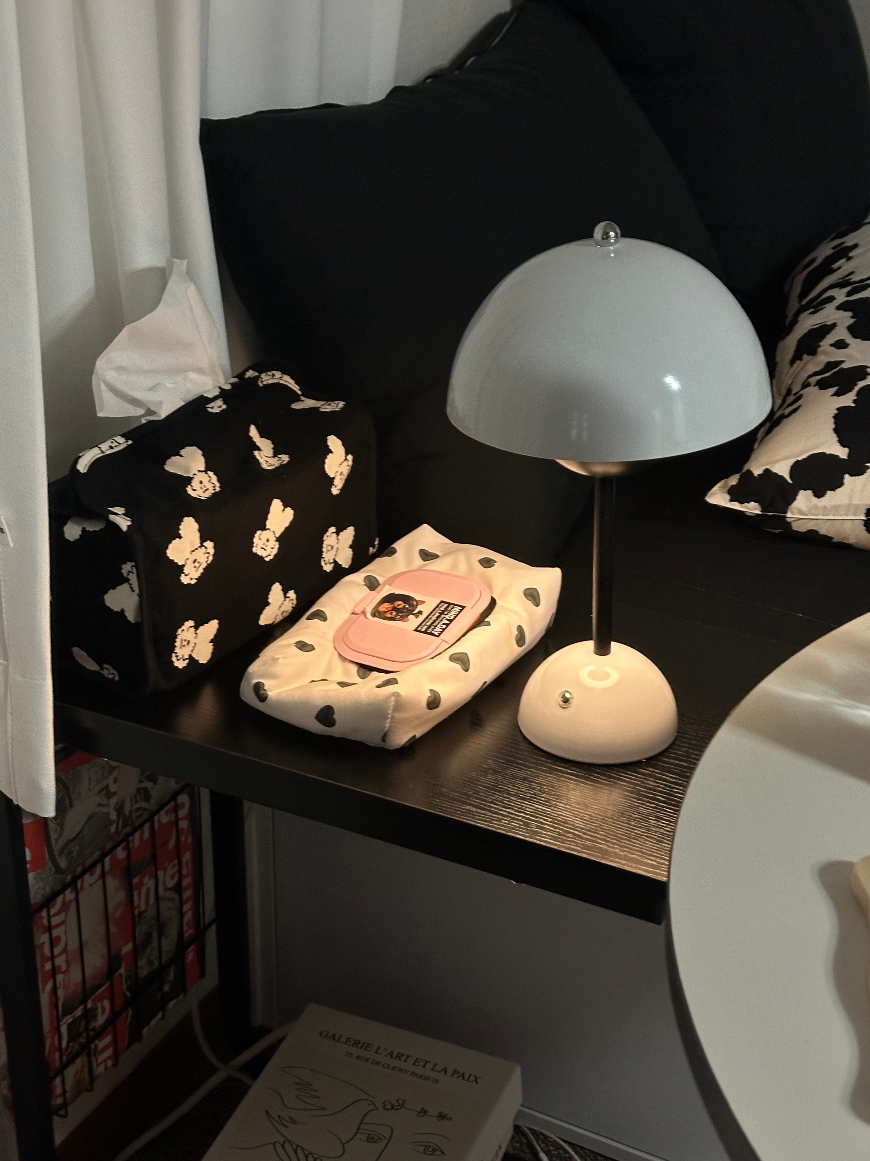 Rolling C-Shaped Side Table with Magazine Rack user photo