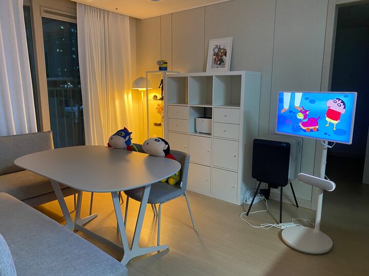 short form carousel card thumbnail