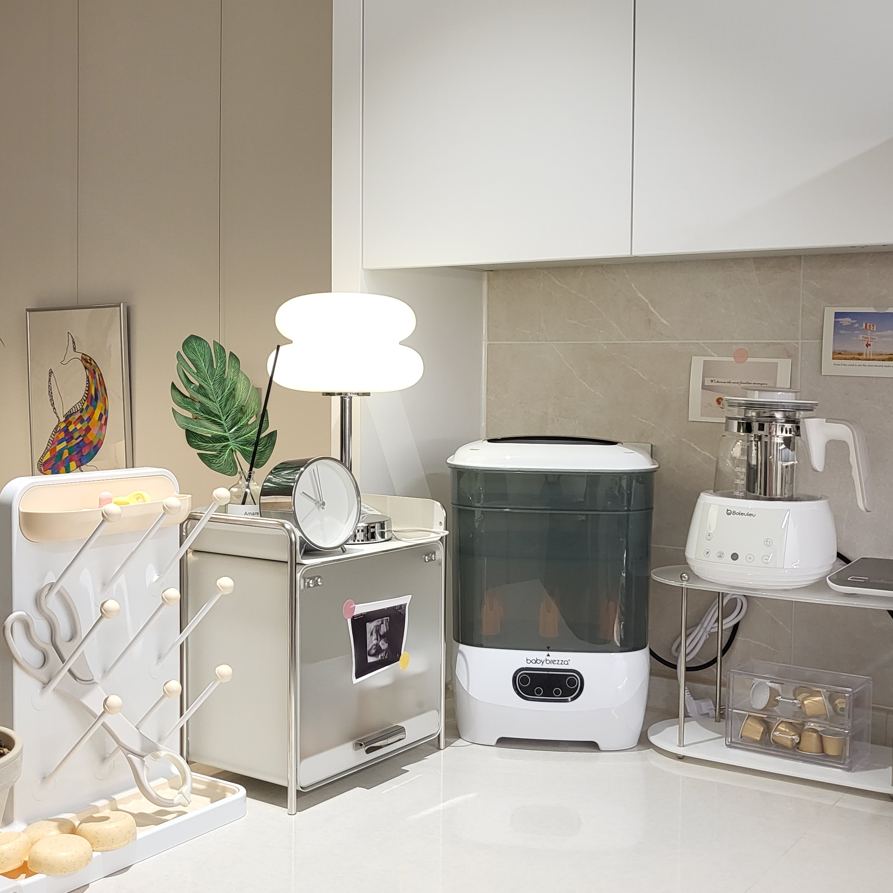 White Sliding Door Metal Storage Cabinet user photo