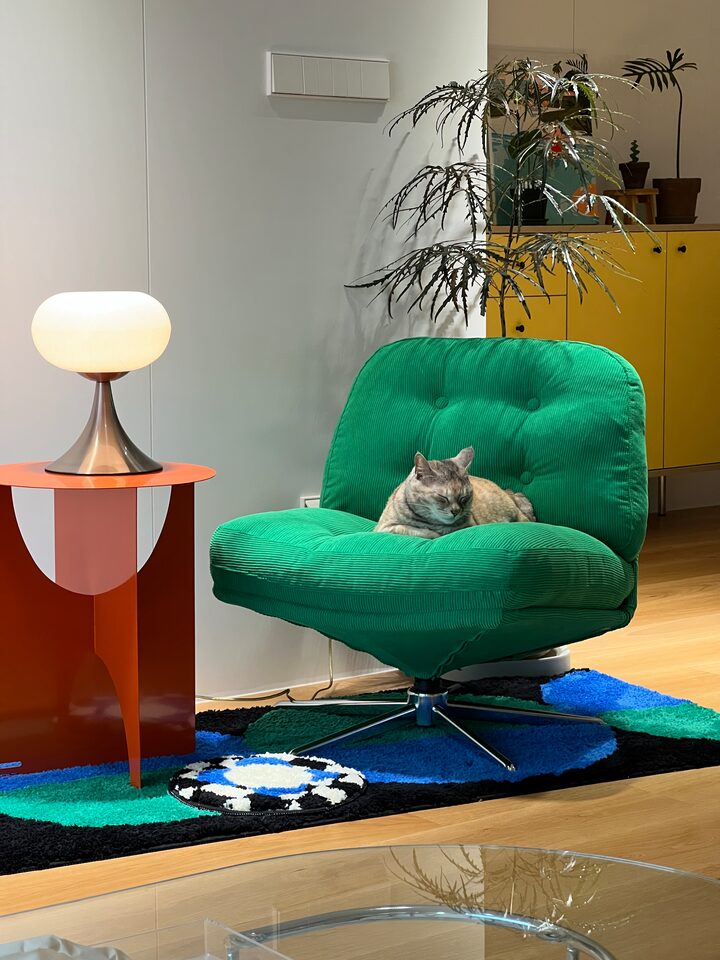 short form carousel card thumbnail