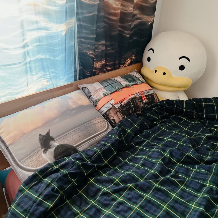 short form carousel card thumbnail