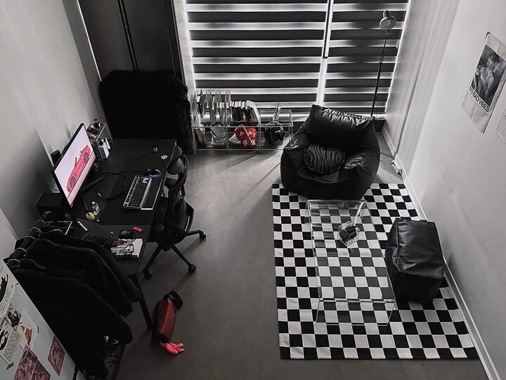 short form carousel card thumbnail