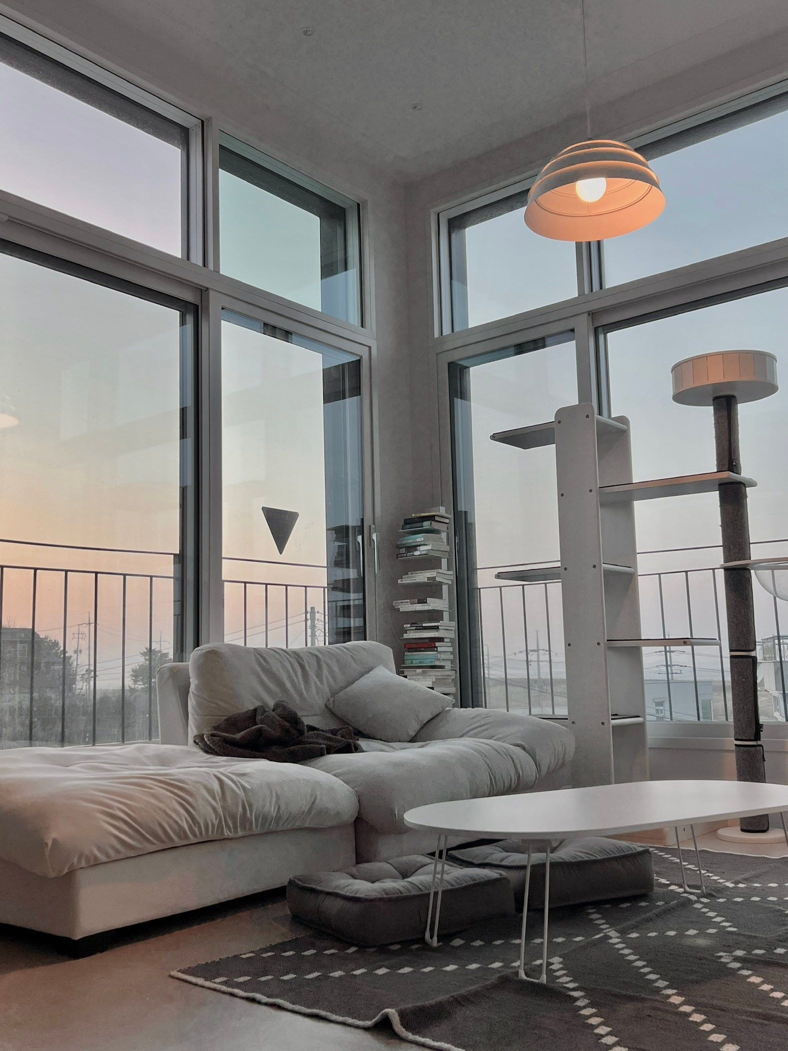 Foldable Oval Low Coffee Table user photo