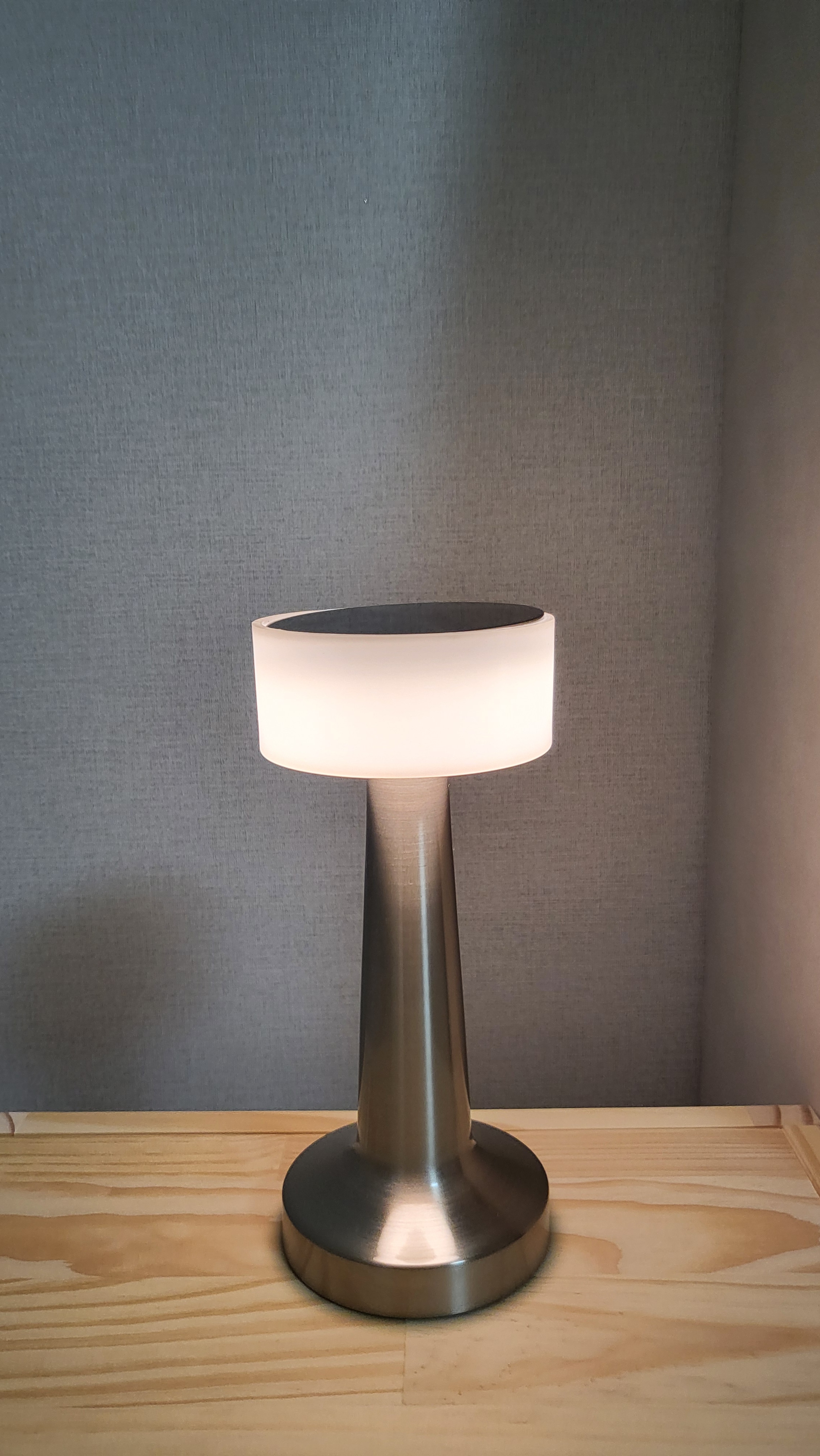 Chrome Touch Glow Lamp user photo