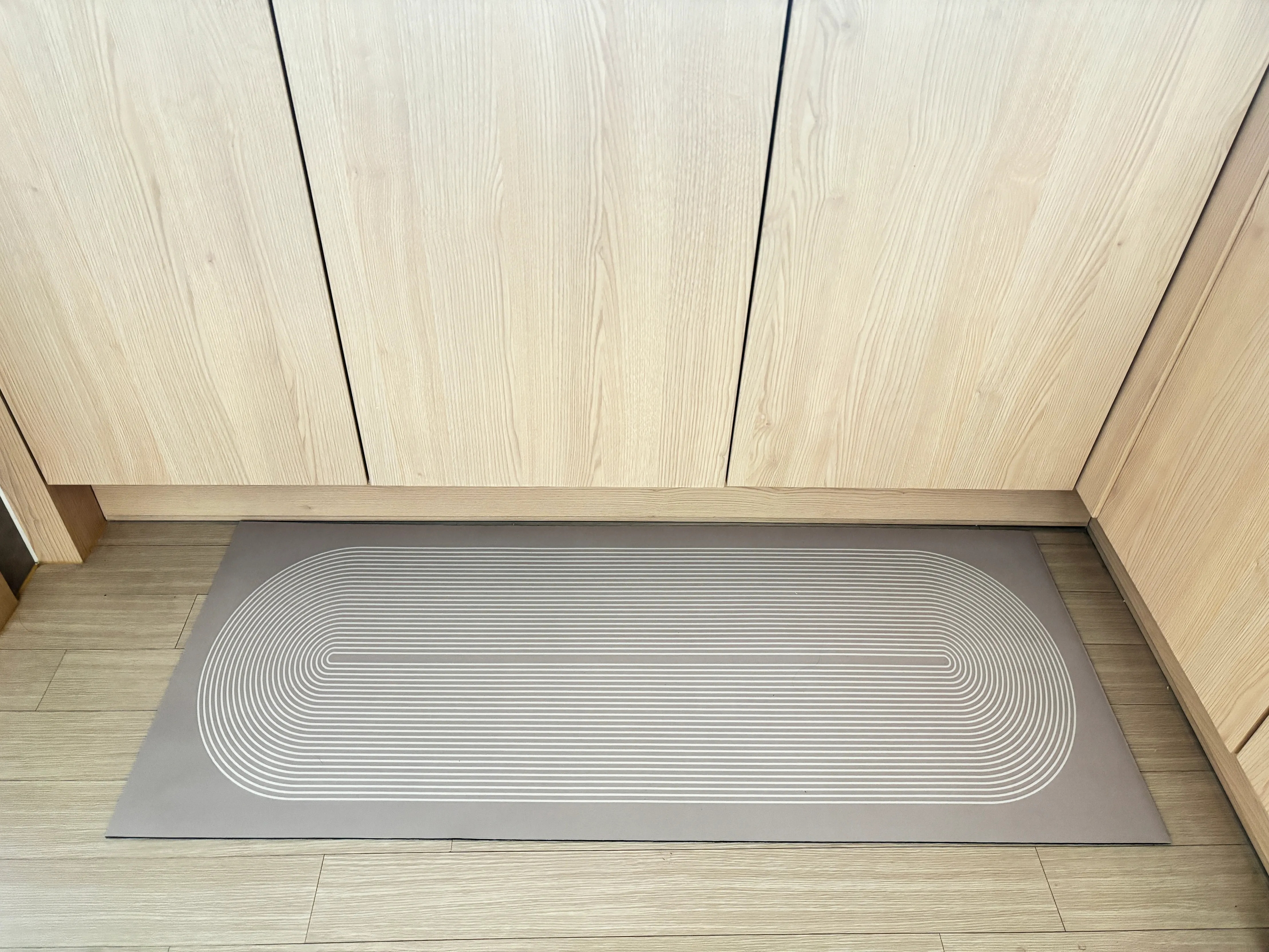 Geometric Washable Diatomite Kitchen Mat user photo
